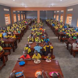Eetzaal Mbarara: constructie dak en muren