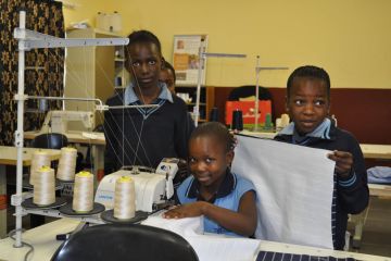 Vakopleiding Zuid Afrika Eshowe Naaiatelier