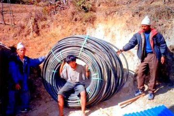 2001 NEPAL WALUNG WATERLEIDING 2